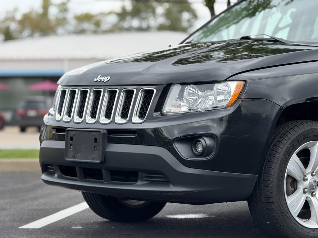2012 Jeep Compass — photo 13