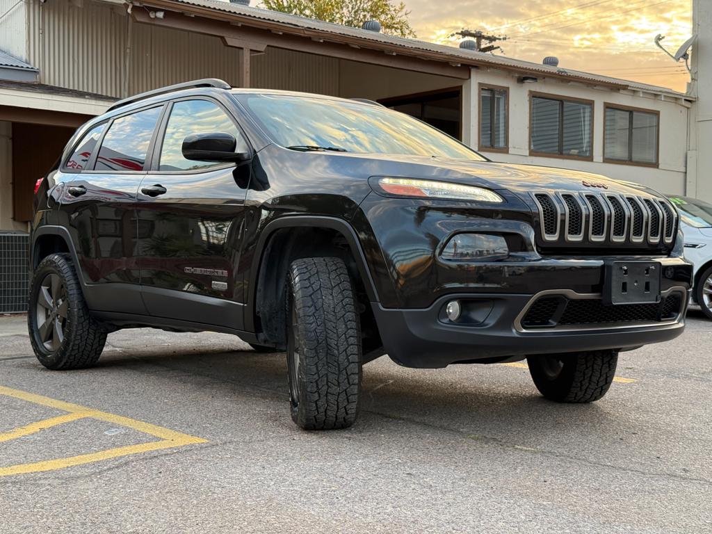 2016 Jeep Cherokee — photo 13