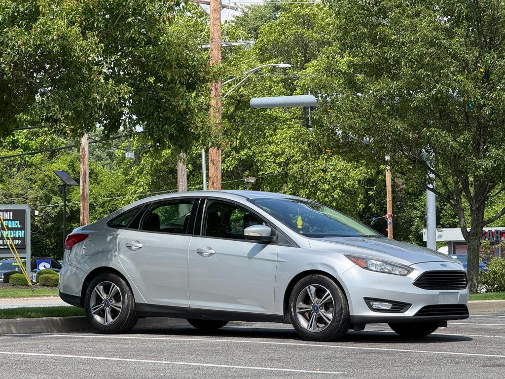 2017 Ford Focus — photo 65