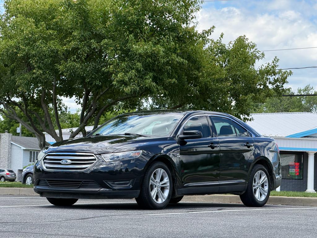 2014 Ford Taurus — photo 2