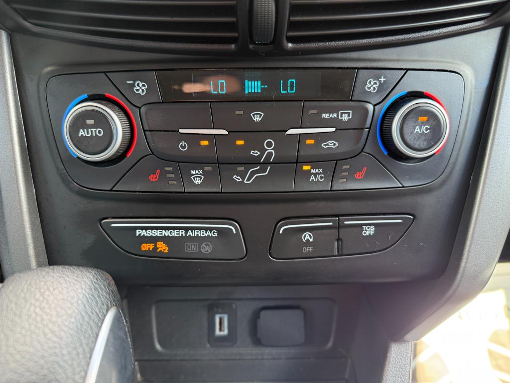 2018 Ford Escape — photo 22