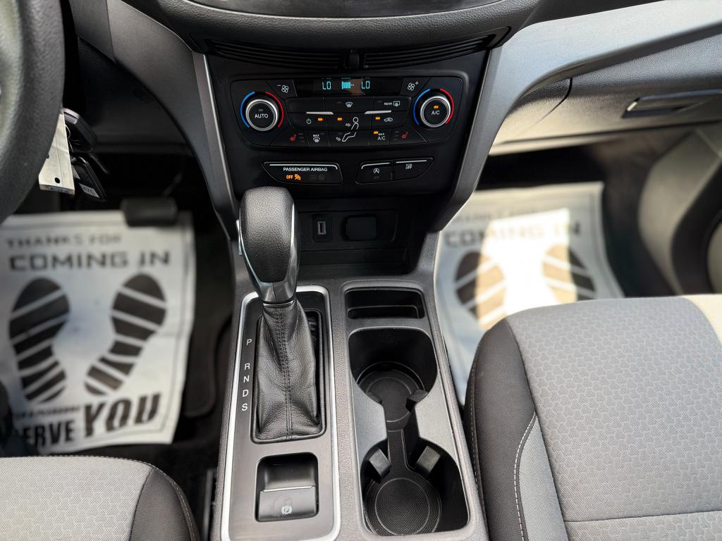 2018 Ford Escape — photo 23