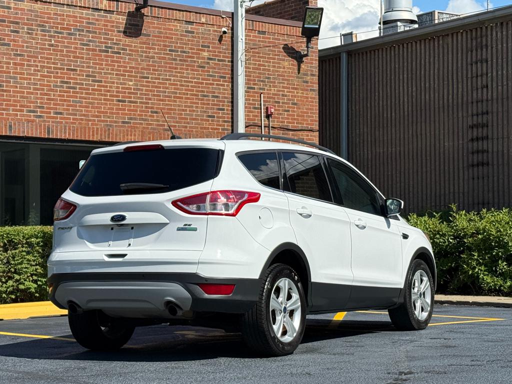2016 Ford Escape — photo 13