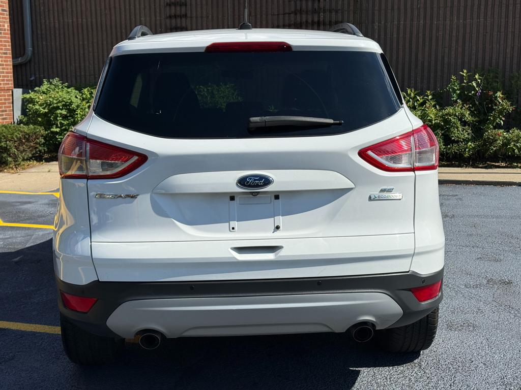 2016 Ford Escape — photo 19