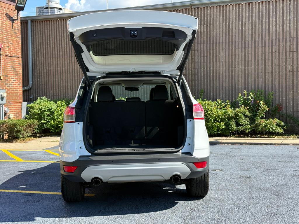 2016 Ford Escape — photo 20