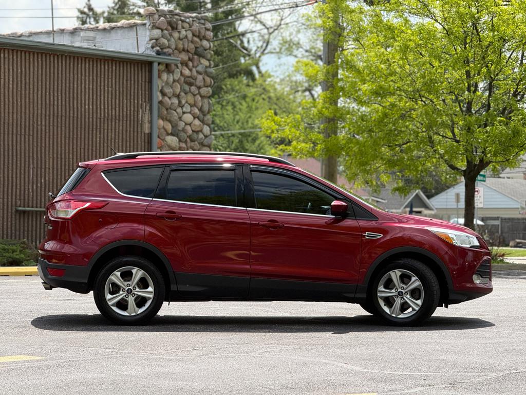 2016 Ford Escape — photo 8