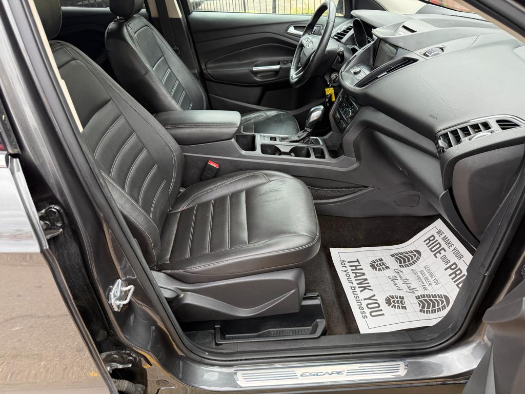 2018 Ford Escape — photo 24