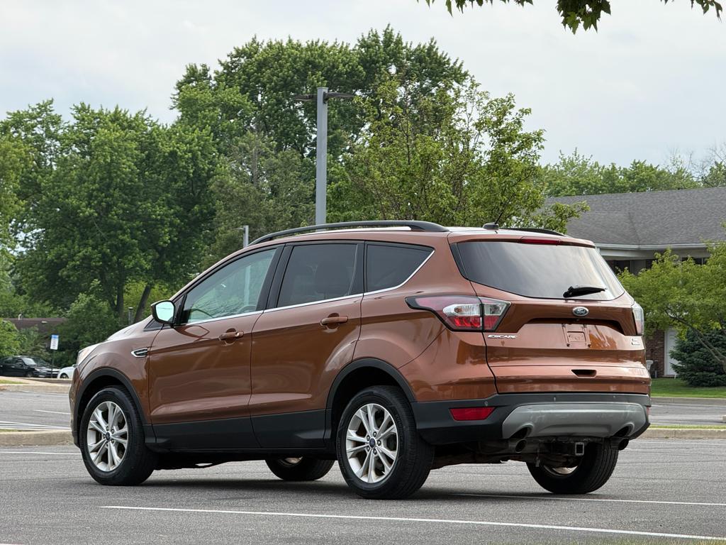 2017 Ford Escape — photo 6