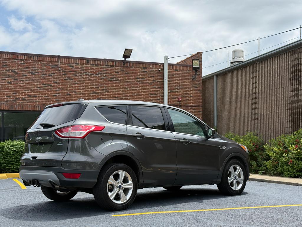 2015 Ford Escape — photo 15
