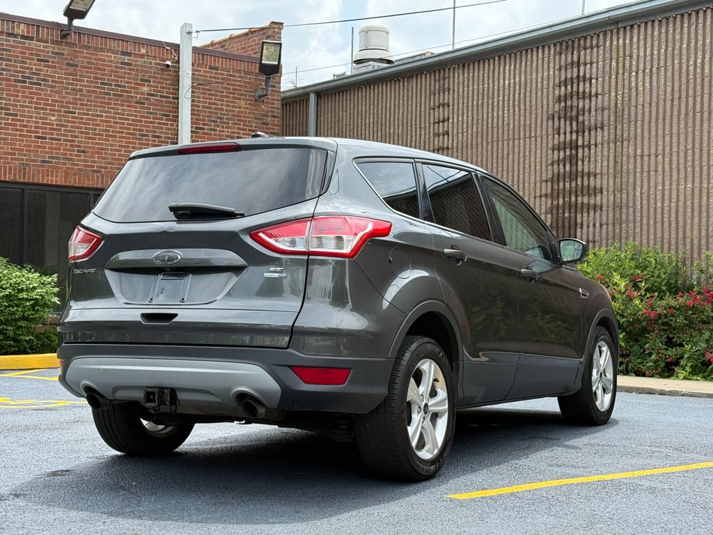 2015 Ford Escape — photo 16