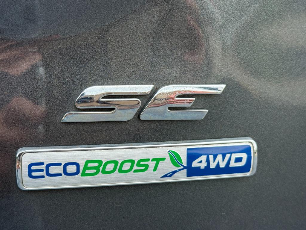 2015 Ford Escape — photo 18