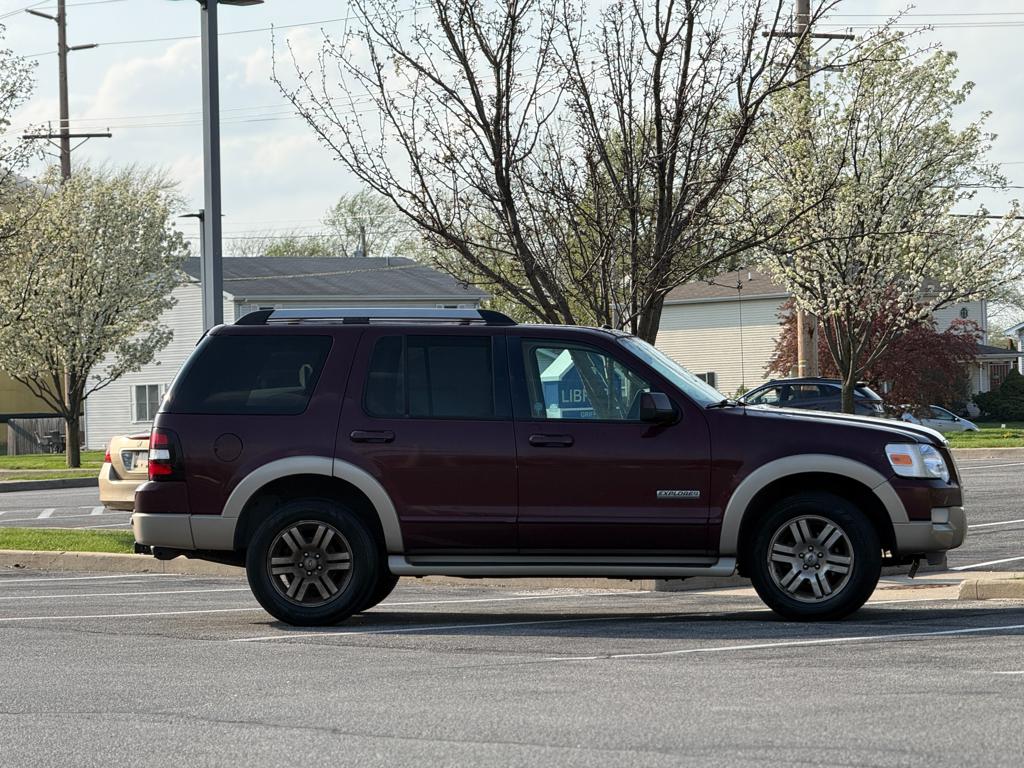 2006 Ford Explorer — photo 23