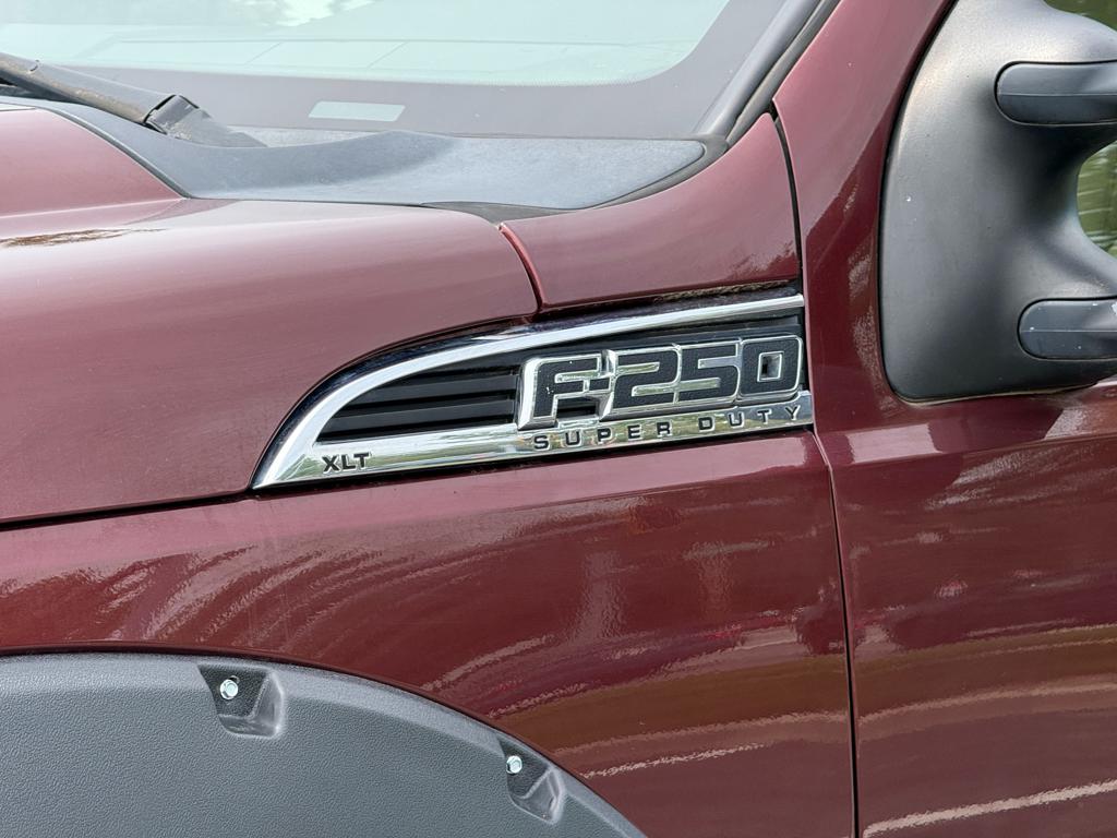 2011 Ford F250 — photo 17