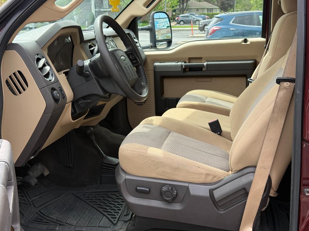 2011 Ford F250 — photo 25