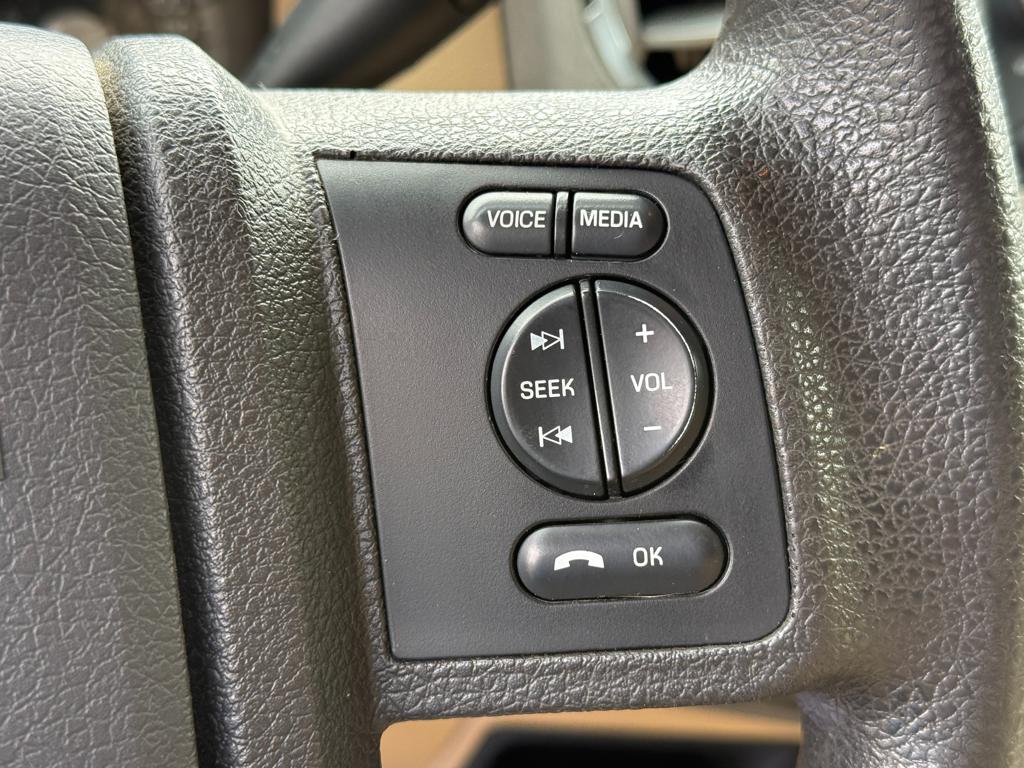 2011 Ford F250 — photo 27