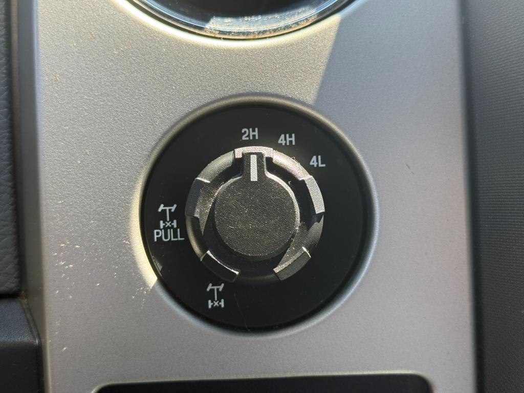 2014 Ford F150 — photo 26