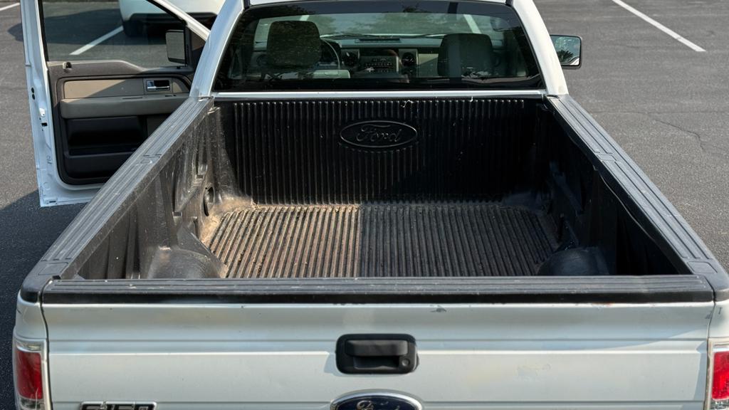 2010 Ford F150 — photo 11