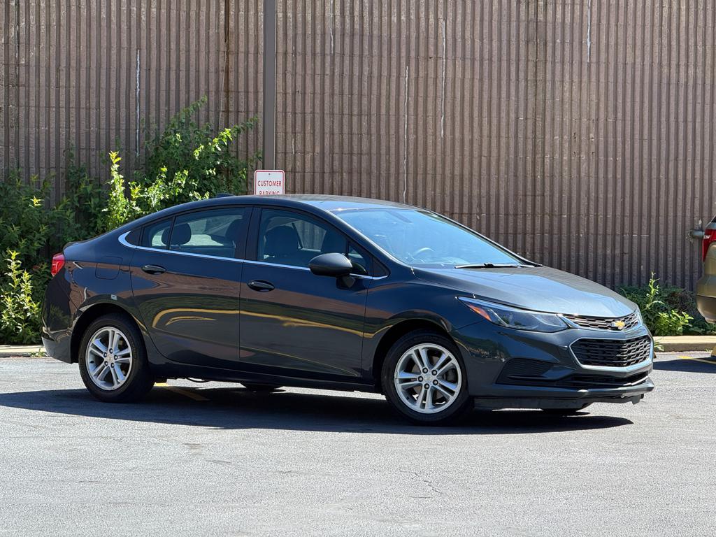 2017 CHEVROLET CRUZE — photo 1