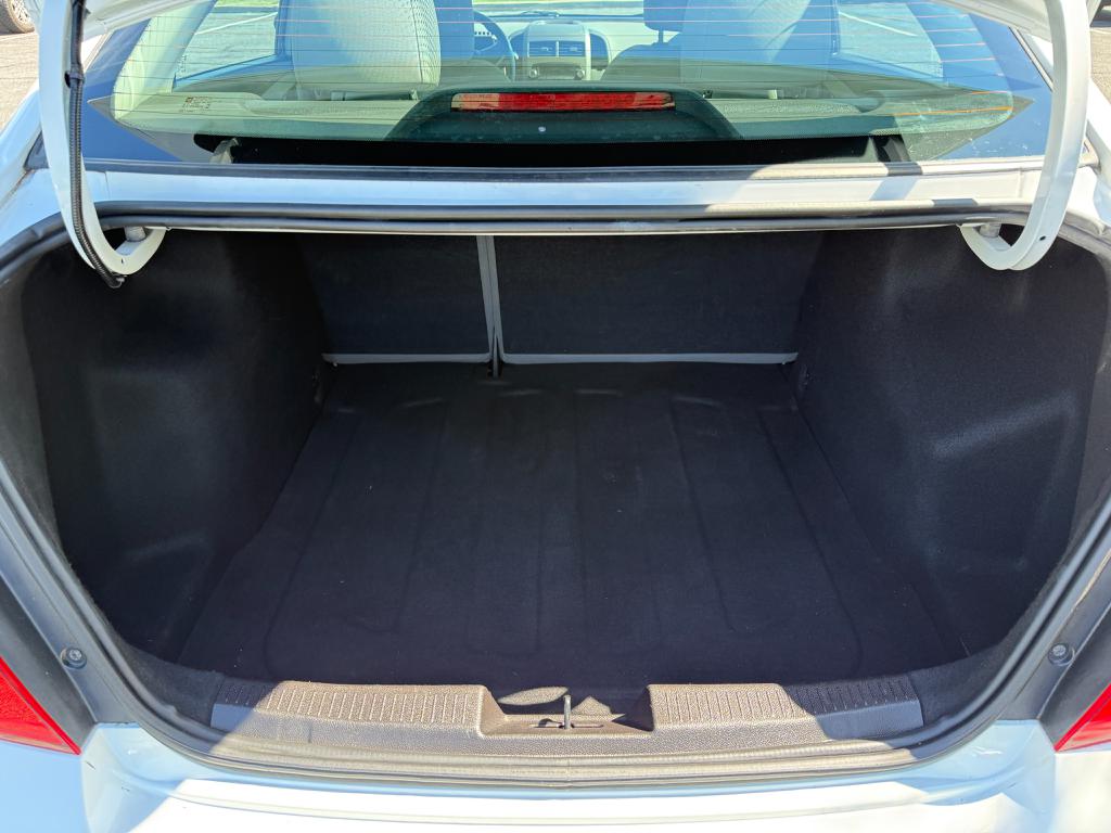 2012 Chevrolet Sonic — photo 19