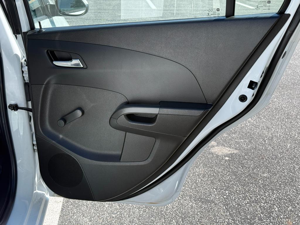 2012 Chevrolet Sonic — photo 20