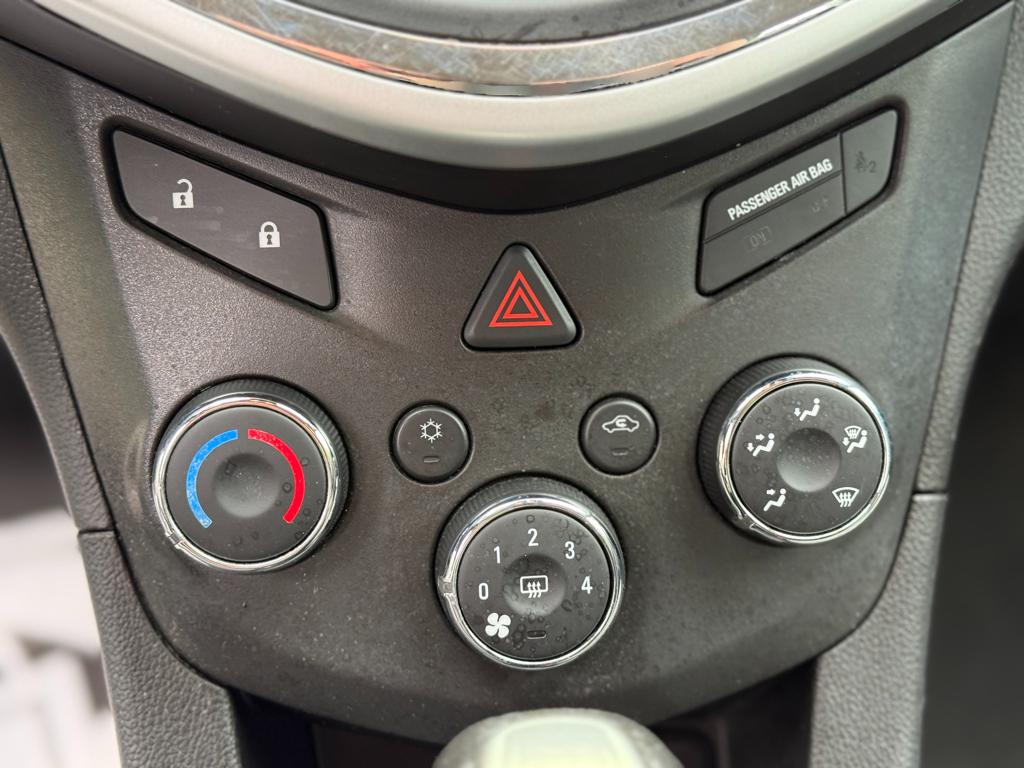 2020 Chevrolet Sonic — photo 37