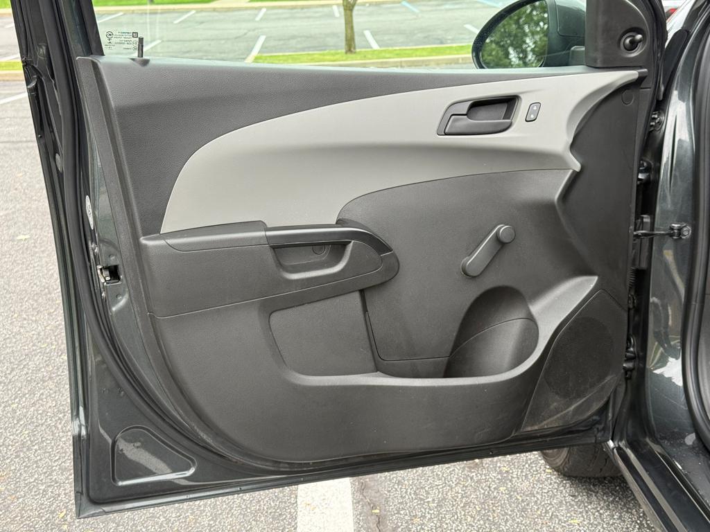 2020 Chevrolet Sonic — photo 38