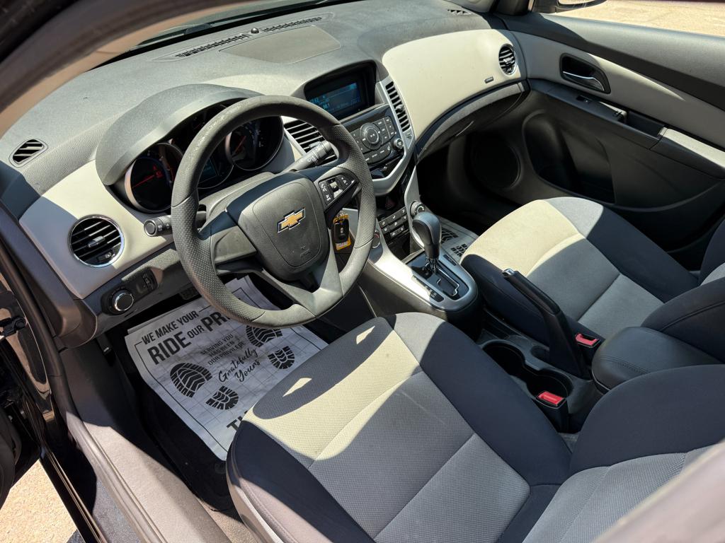 2016 Chevrolet Cruze — photo 20
