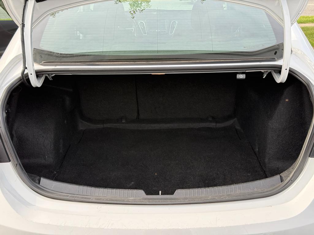 2018 Chevrolet Malibu — photo 22