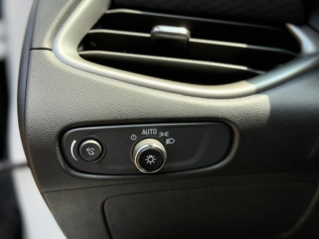 2023 Chevrolet Malibu — photo 17
