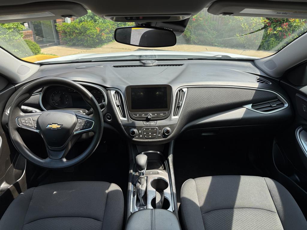 2023 Chevrolet Malibu — photo 24