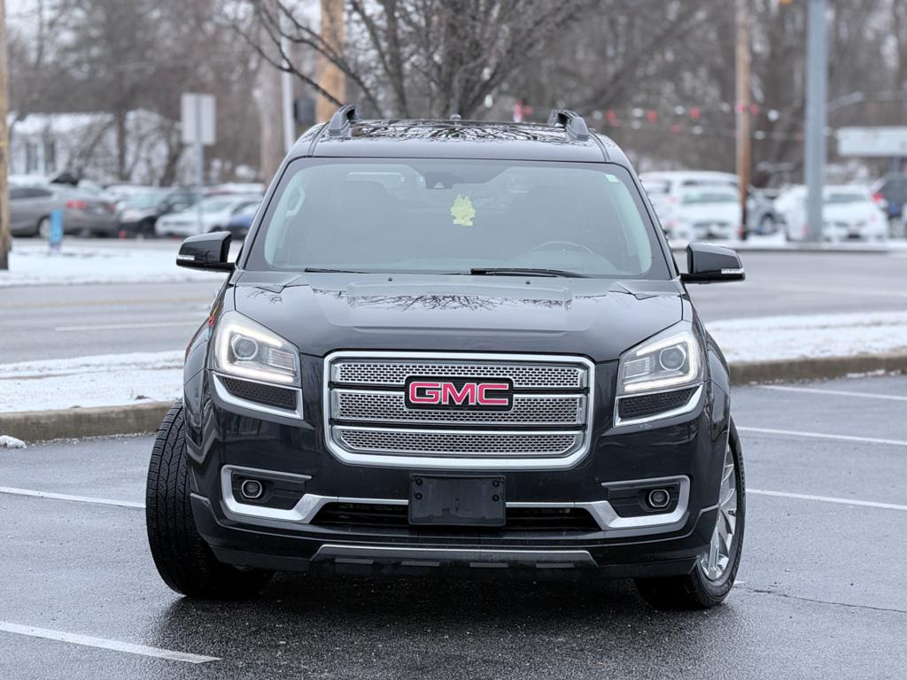 2015 GMC Acadia — photo 2