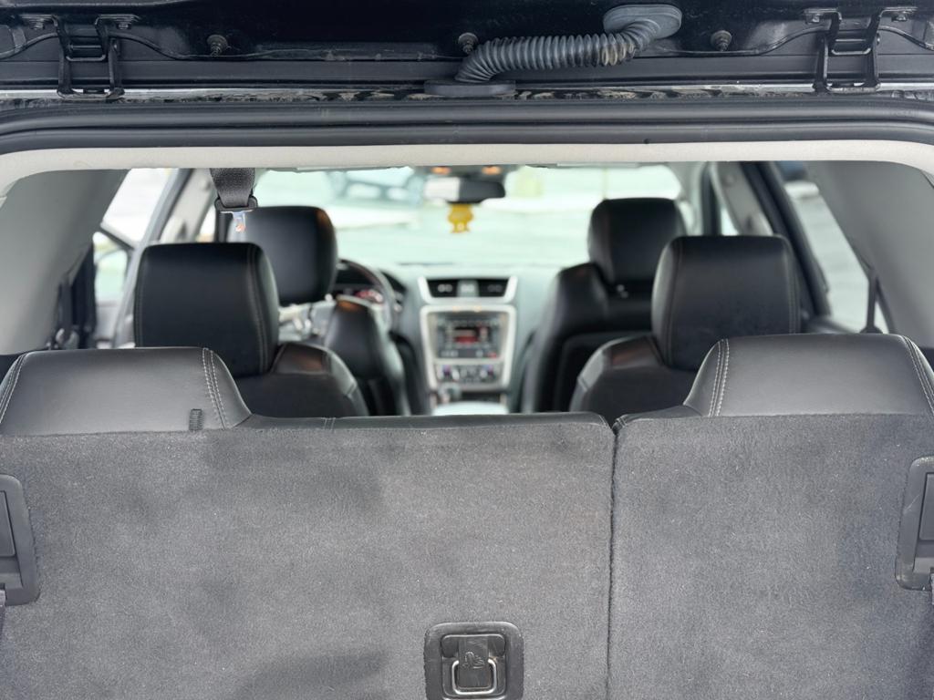 2015 GMC Acadia — photo 23