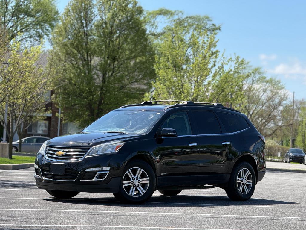 2016 Chevrolet Traverse — photo 2