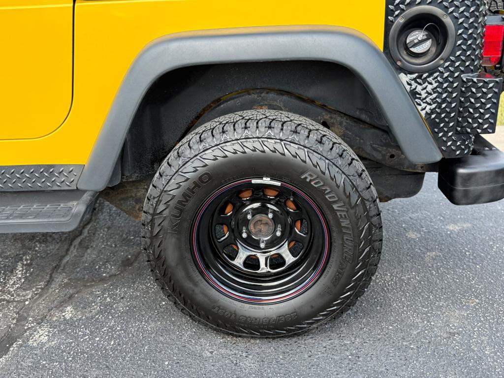 2004 Jeep Wrangler — photo 9