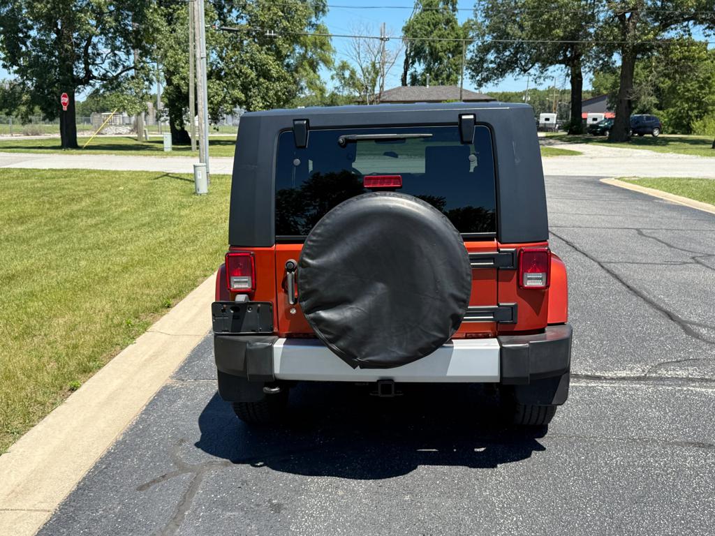 2009 Jeep Wrangler — photo 12