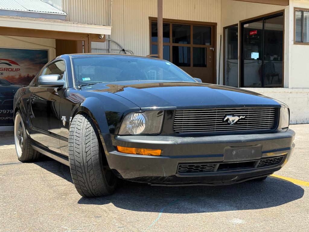 2009 Ford Mustang — photo 5