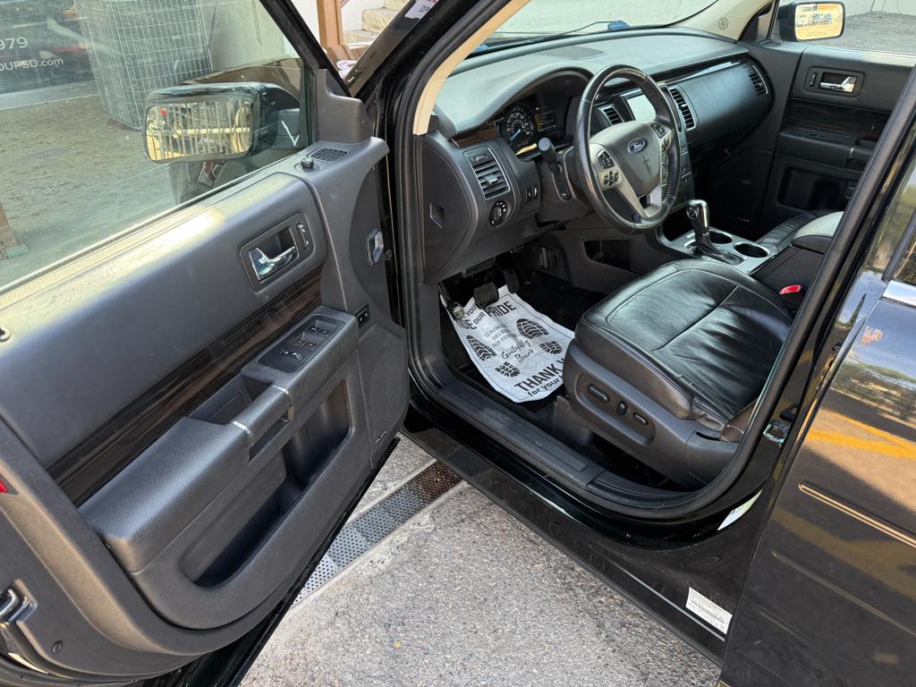 2014 Ford Flex — photo 17