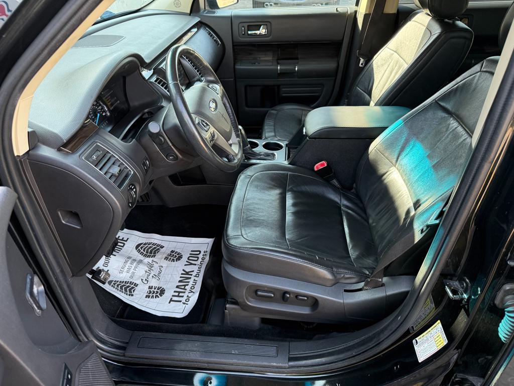 2014 Ford Flex — photo 19