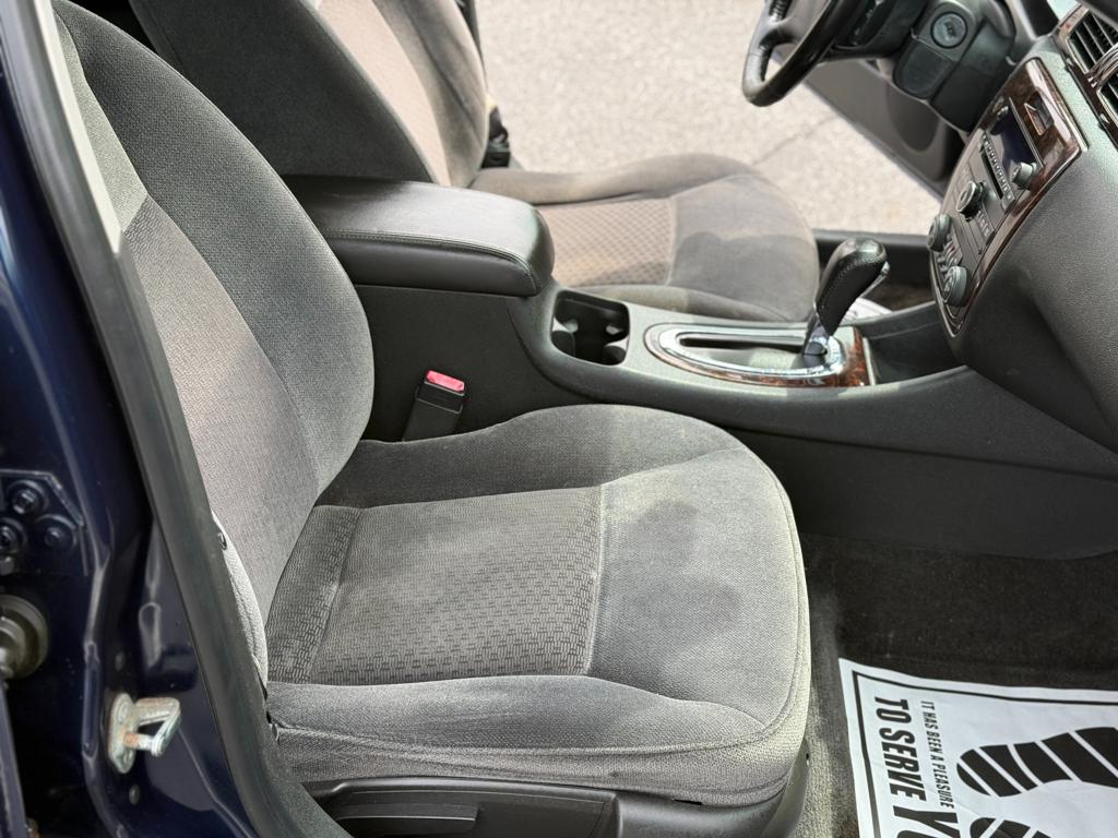 2012 Chevrolet Impala — photo 18