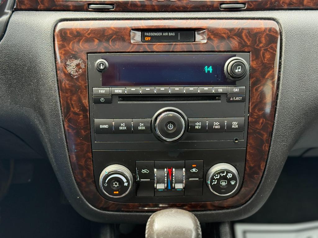2012 Chevrolet Impala — photo 28