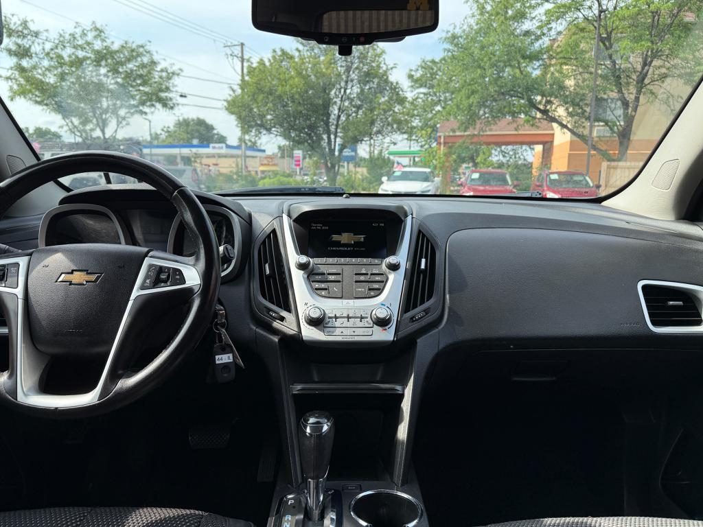 2017 Chevrolet Equinox — photo 22