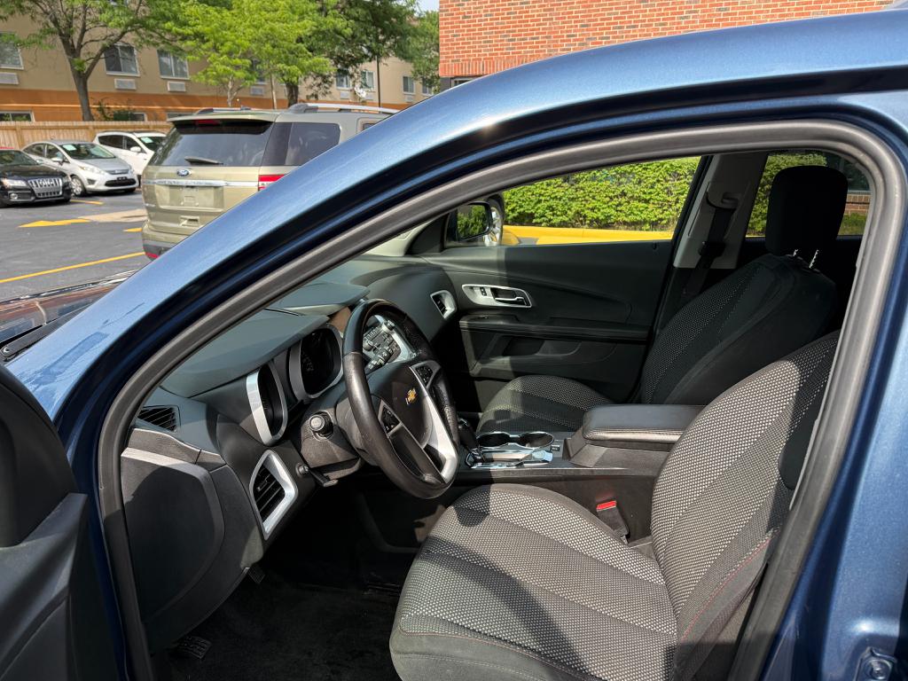 2017 Chevrolet Equinox — photo 23