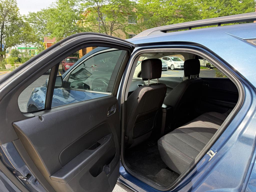 2017 Chevrolet Equinox — photo 33