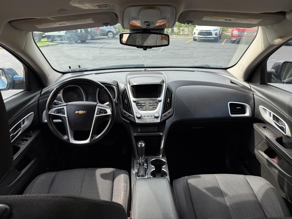 2017 Chevrolet Equinox — photo 35