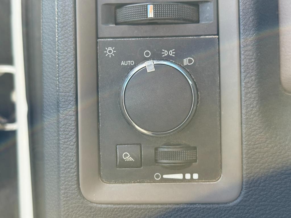 2012 Ram 2500 — photo 19