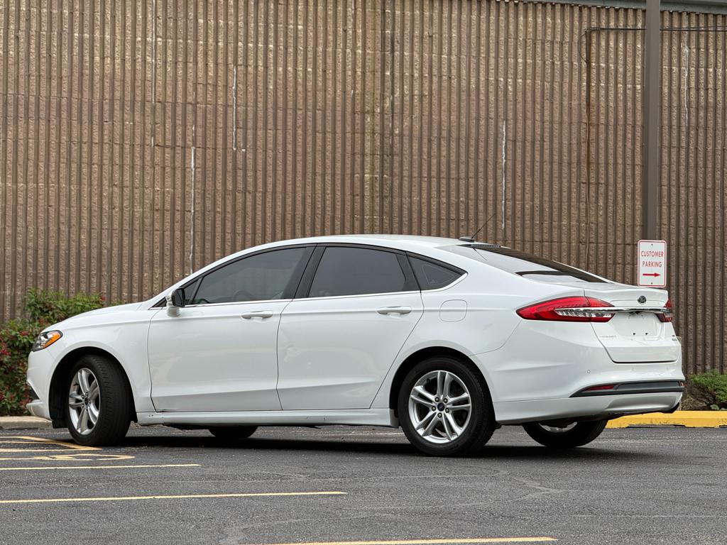 2018 Ford Fusion — photo 15