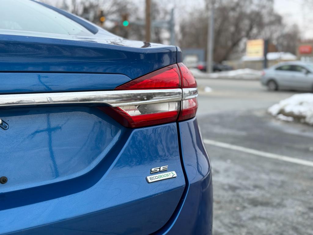 2017 Ford Fusion — photo 21