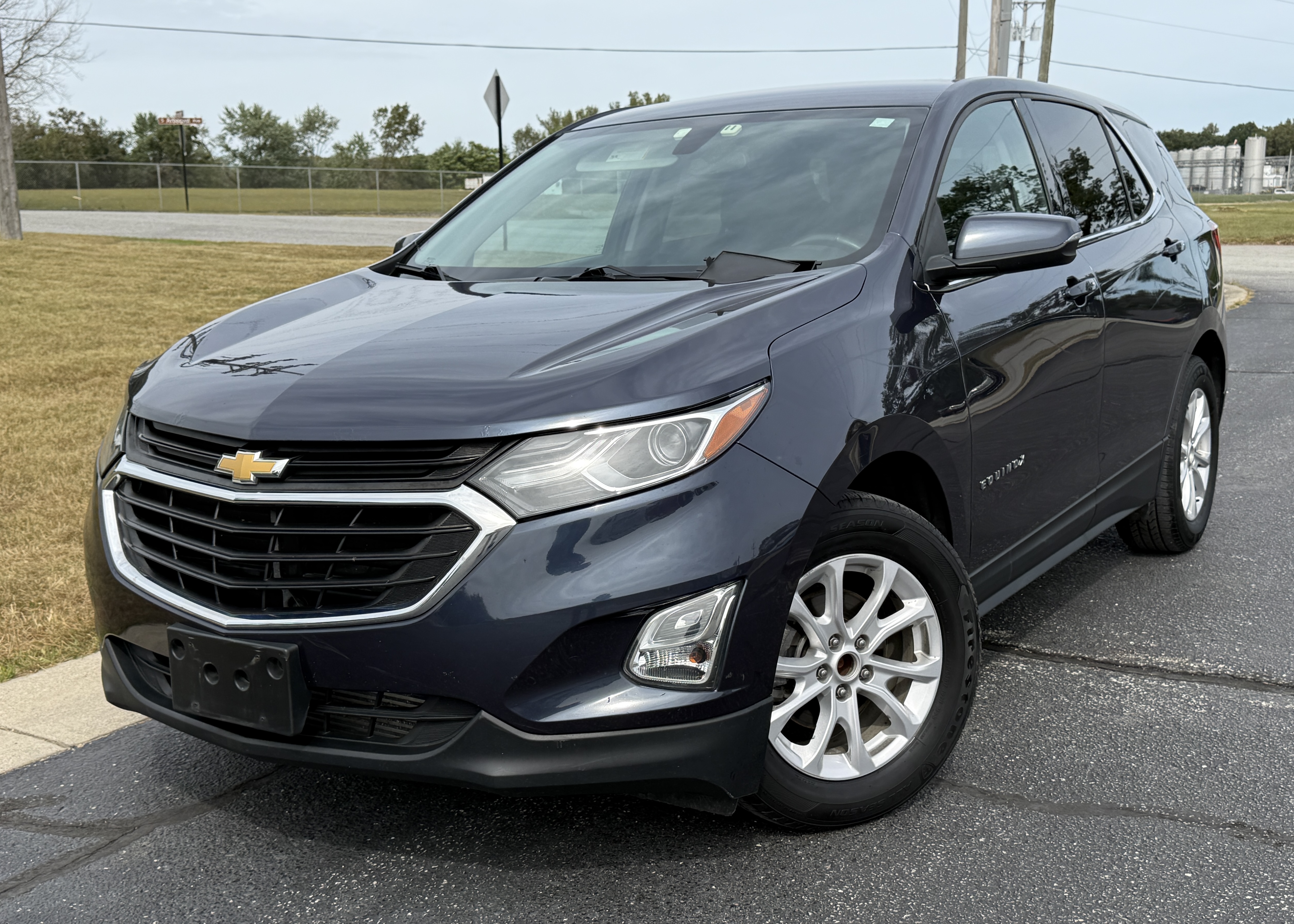 2018 Chevrolet Equinox LT — photo 1