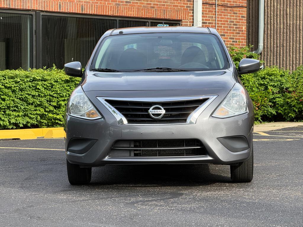 2018 Nissan Versa — photo 12