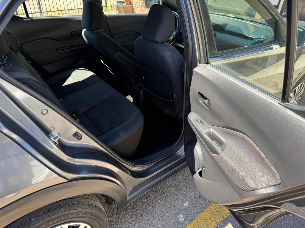 2019 Nissan Kicks — photo 29